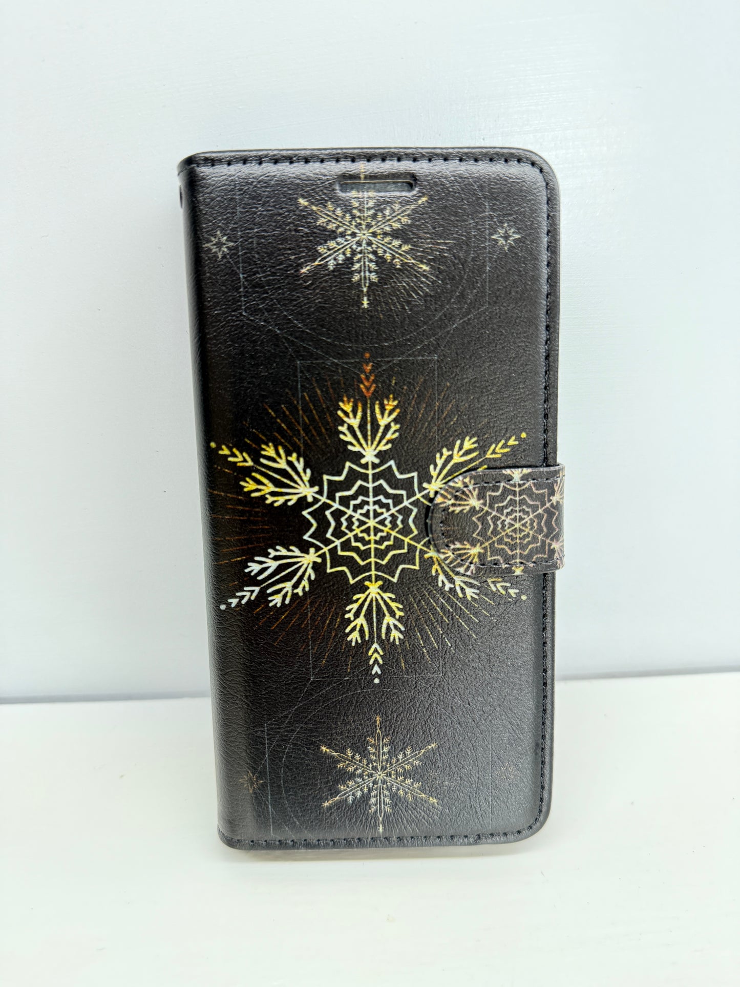 iPhone 16 Pro Cover - Christmas Theme 2