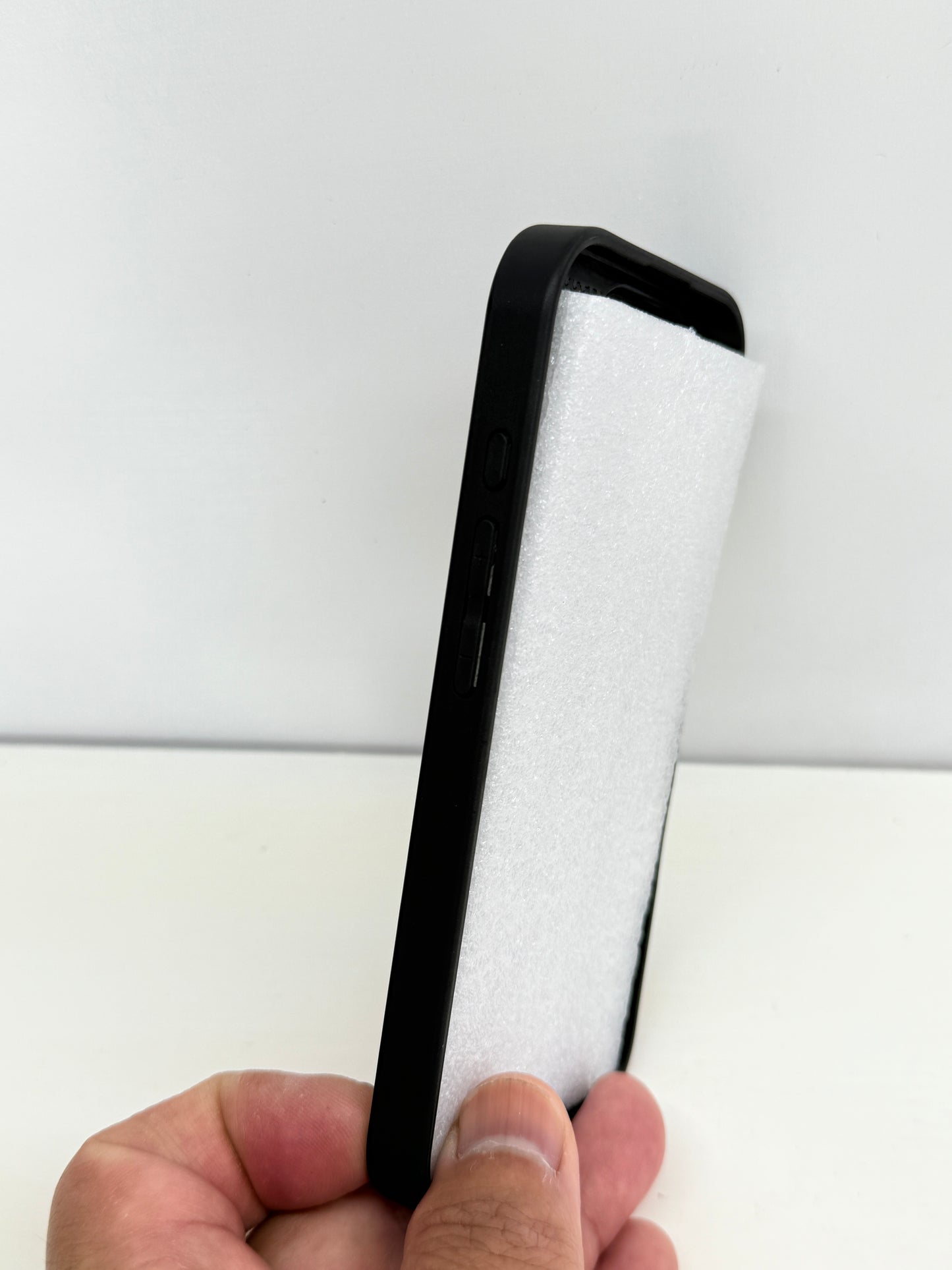 iPhone 16 Pro Cover -Stylish Timber