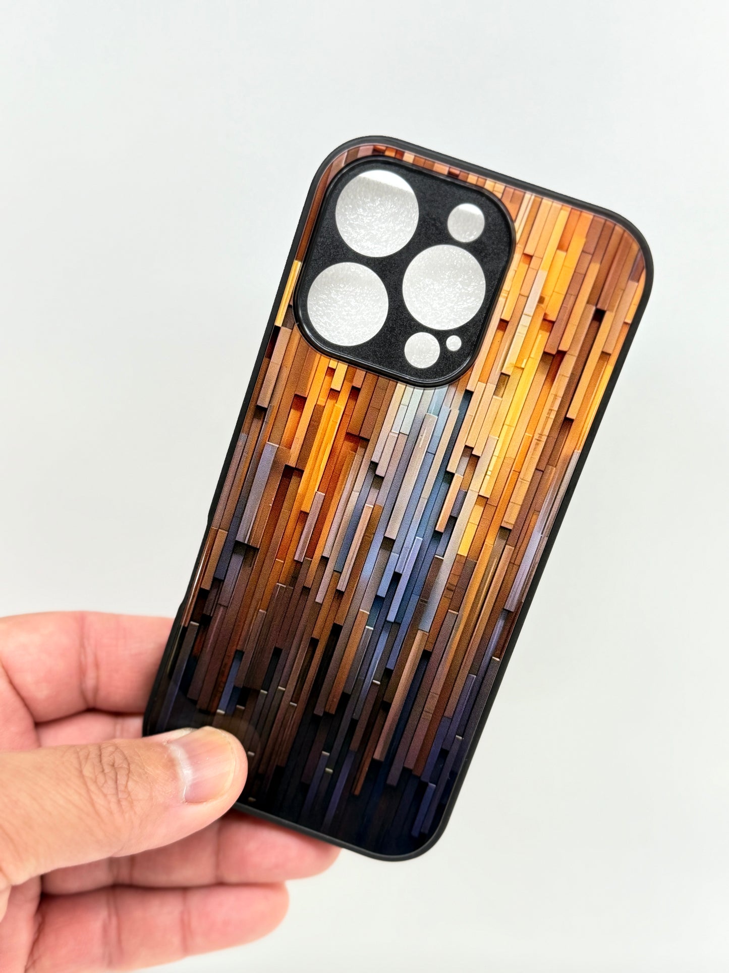 iPhone 16 Pro Cover -Stylish Timber