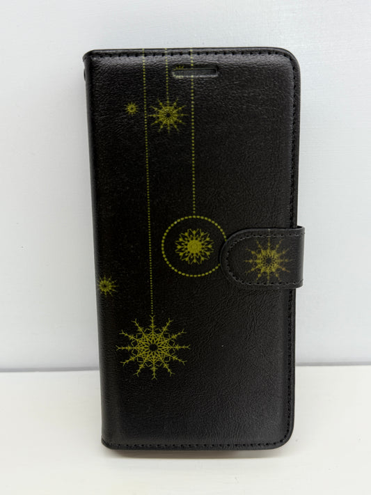 iPhone 16 Pro Cover - Christmas Theme 3